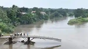 30-M-jembatan-Kandis.jpg