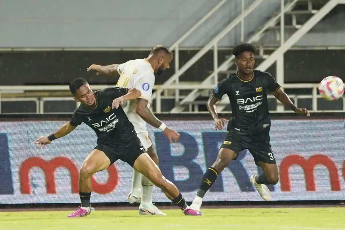 Hasil Dewa United Vs Arema FC: Debut Ze Gomes Bersama Singo Edan Berakhir Memilukan