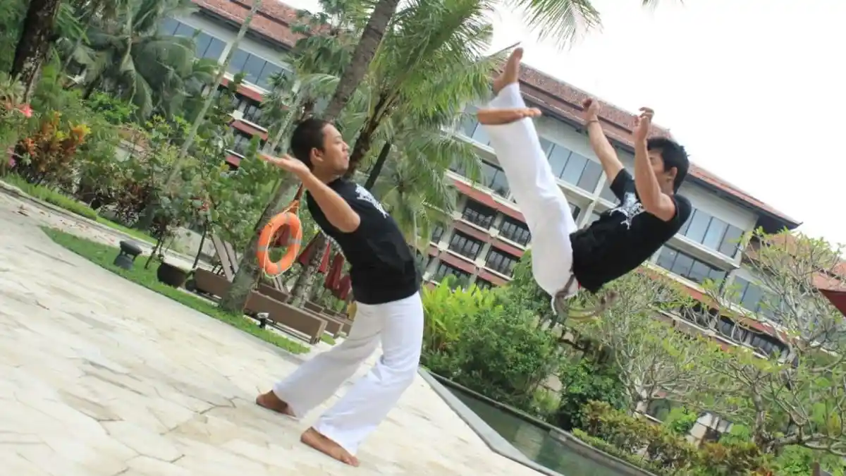 Lebih Dekat dengan Capoeira, Beladiri yang Fleksibel Asal Brasil