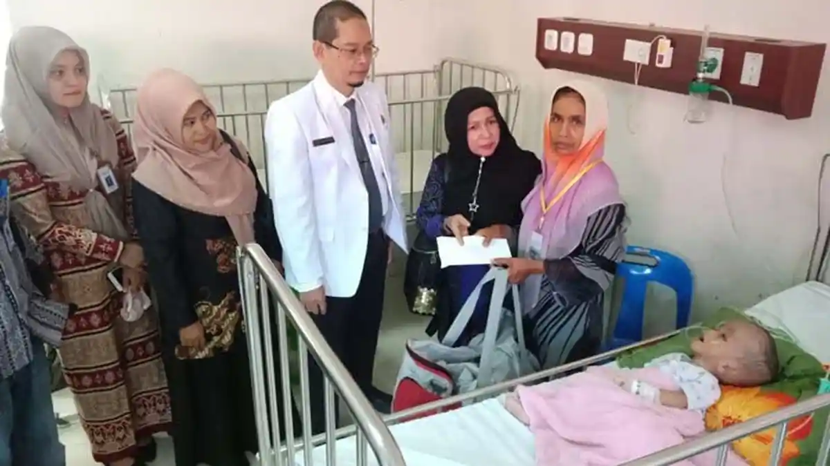 Pijay Tangani Balita Gizi Buruk