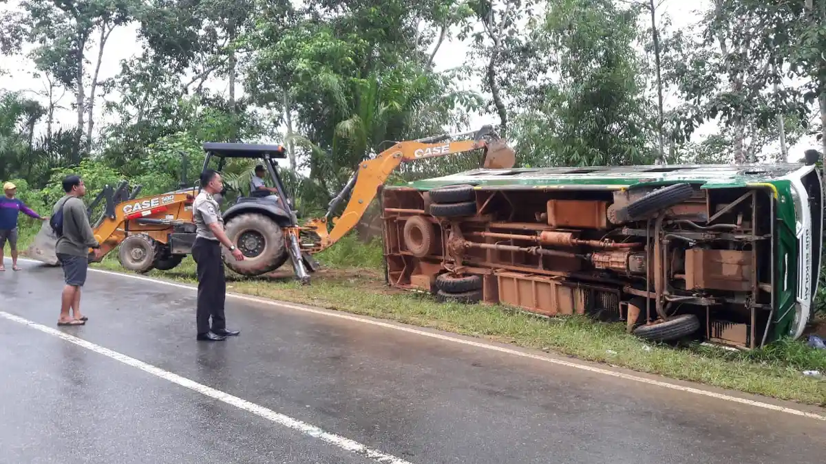 Penumpang Korban Laka Bus Maut di Tayap Merupakan Calon Karyawan PT Limpah