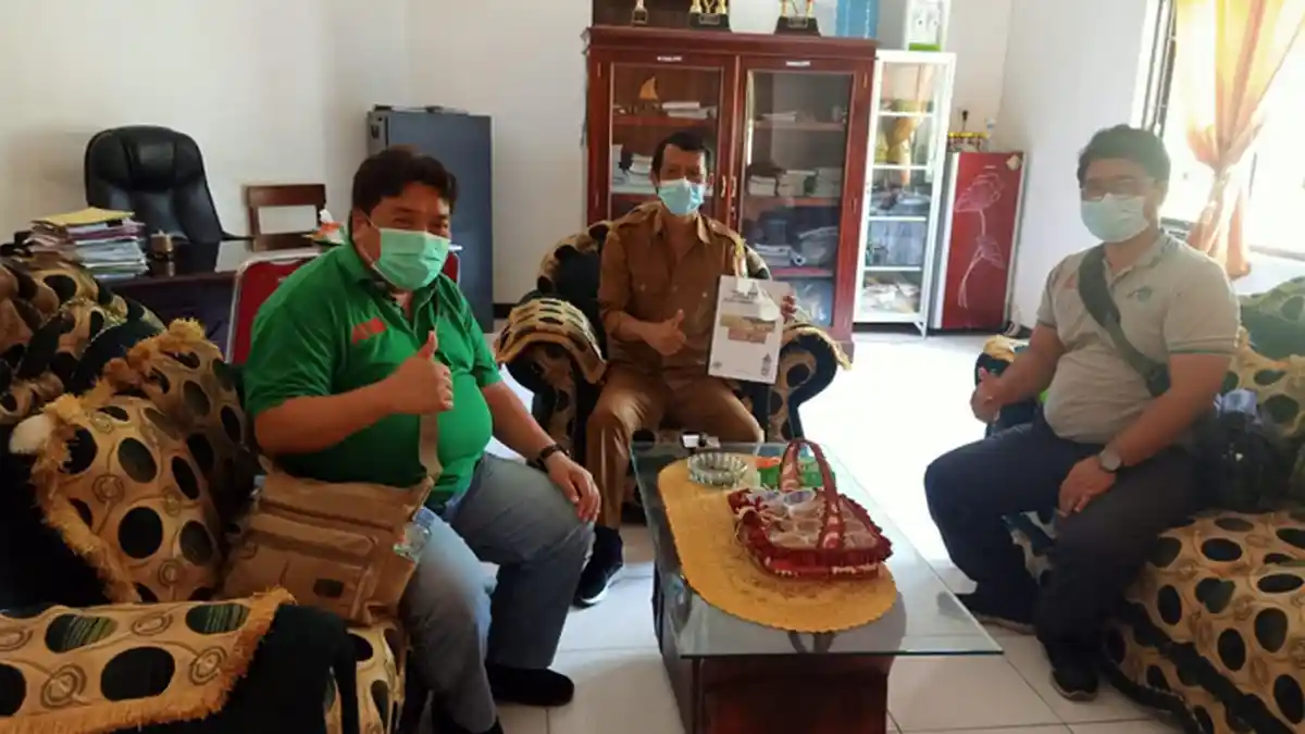 Oswaldus Akui Atonik 6.0.L Sangat Bagus, Petani Sumba Antusias