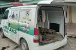 Ambulans-Pujakesuma-Angkut-Rel-Kereta-Api-Curian.jpg