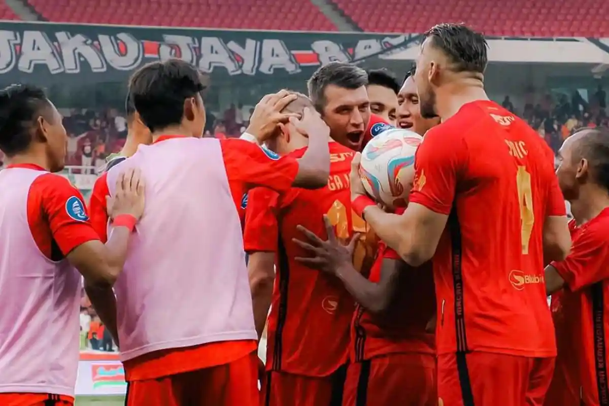 2 Bek Timnas Indonesia U-23 Santer Hengkang ke Persebaya dan Bhayangkara FC, Persija Angkat Bicara