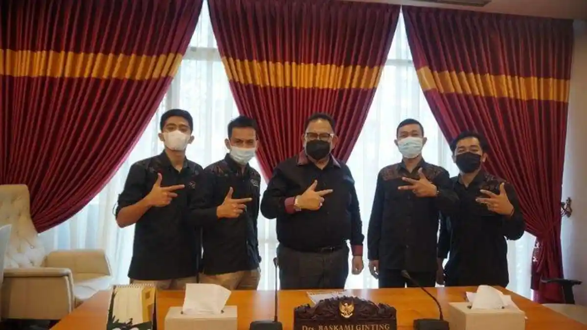 Pengadaan Pakaian Dinas 100 Anggota DPRD Sumut Bernilai Rp 1,1 Miliar