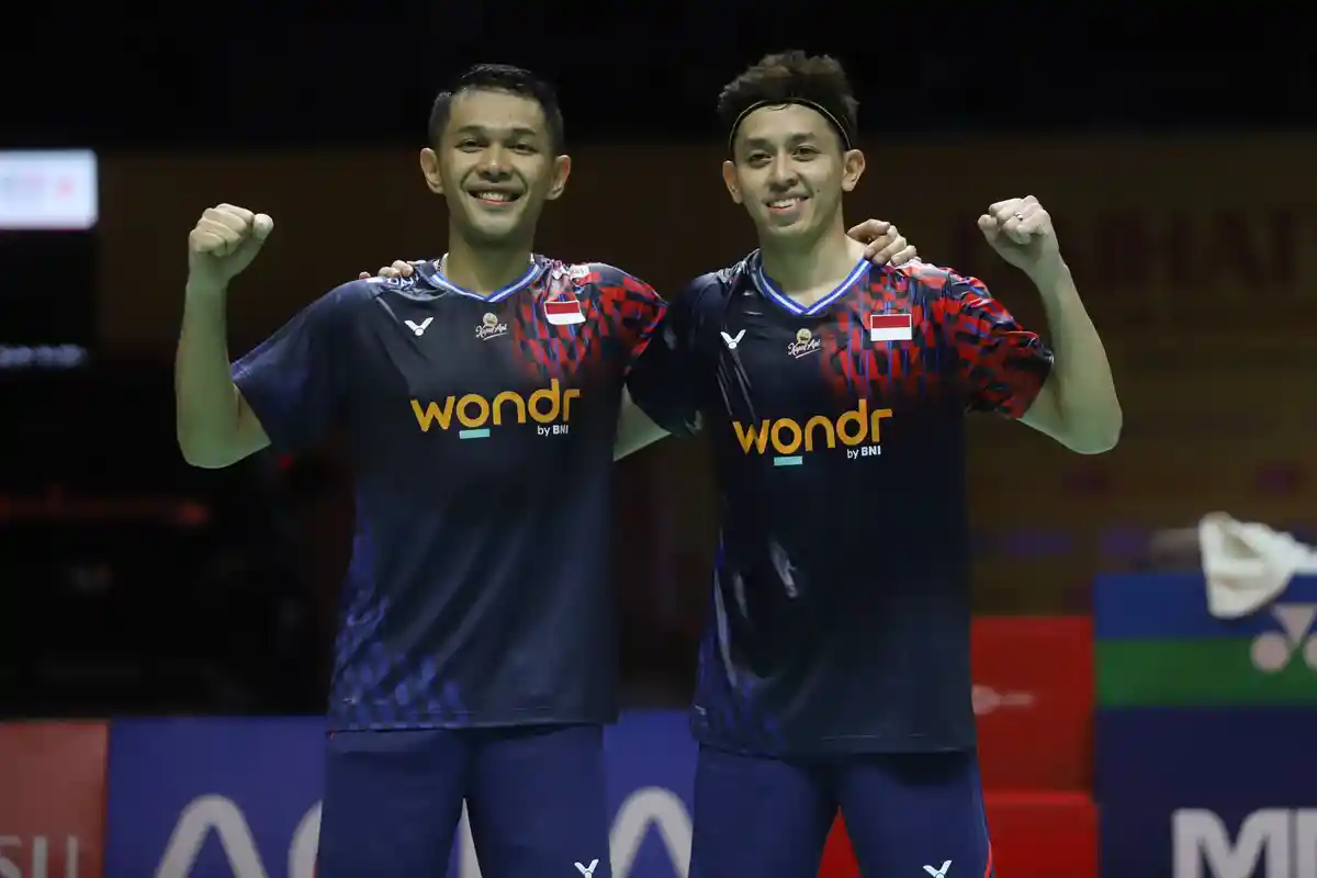 Update Hasil Thailand Open 2025: Fajar/Rian ke Semifinal, Pulangkan Utusan Taiwan 2 Gim Langsung