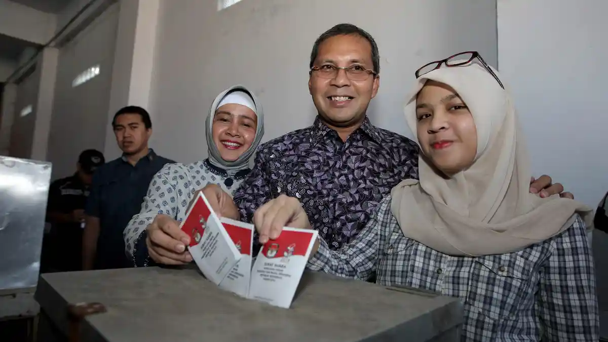 KPU Minta Lembaga Survei Buka Metodologi dan Sumber Pendanaan