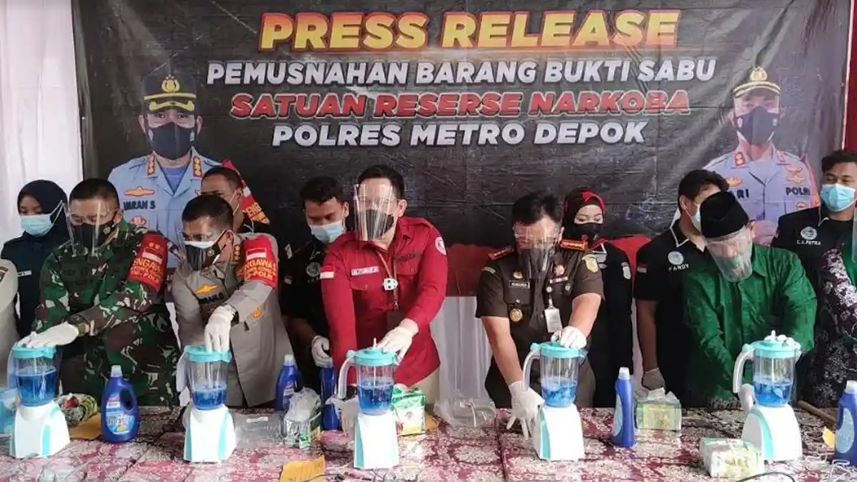 Polres Metro Depok Musnahkan 44 Kg Sabu