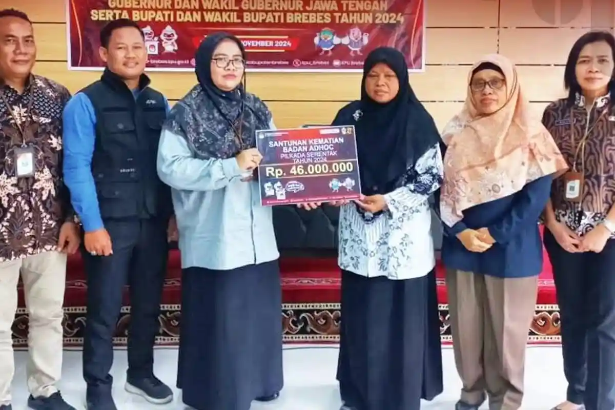 KPU Serahkan Santunan untuk 4 Petugas Pilkada di Jateng yang Gugur, Diantaranya di Brebes