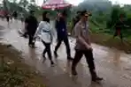Stafsus Presiden Angkie Yustia Tinjau Longsor di Kabupaten Bogor