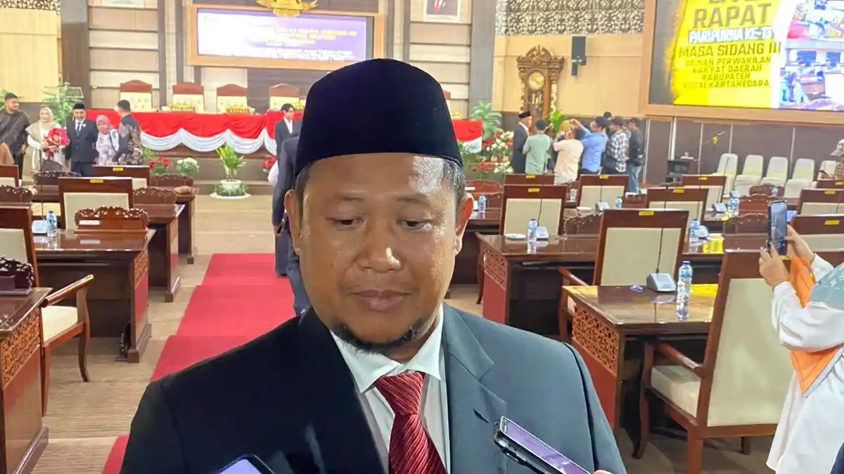Ketua DPRD Kukar Abdul Rasid Wanti-wanti Silpa Besar di APBD 2024 ...