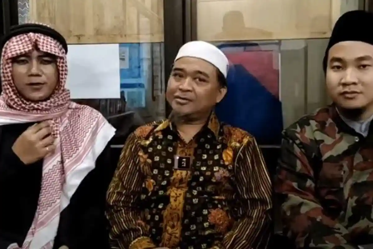 Aksi Pesulap Merah Didukung MUI, Pengacara Dukun Tak Ambil Pusing: Melebar ke Mana-mana