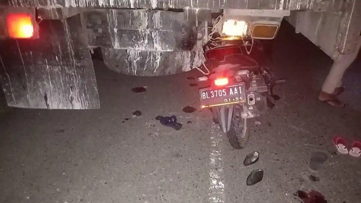 Sepmor Hantam Truk Parkir, Kepsek di Aceh Jaya Meninggal