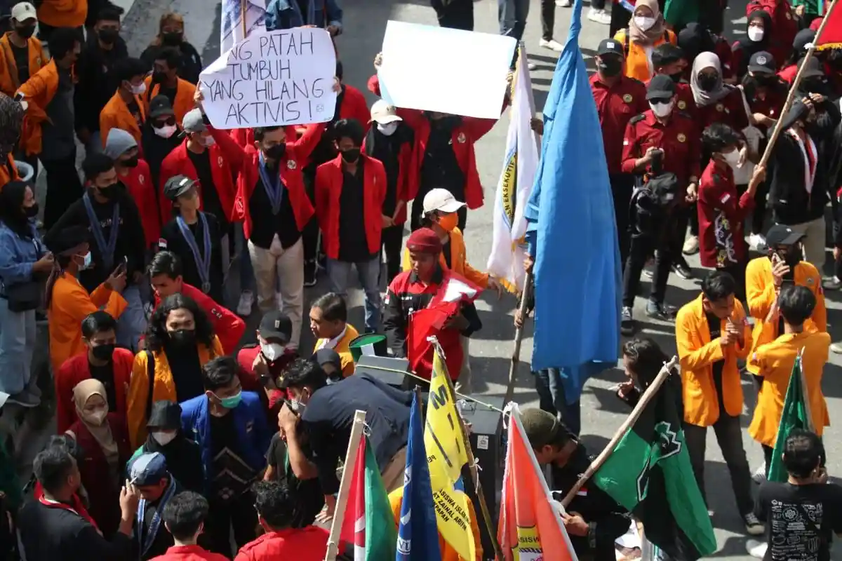 Demo Mahasiswa di Balikpapan, Arus Lalu Lintas Dialihkan