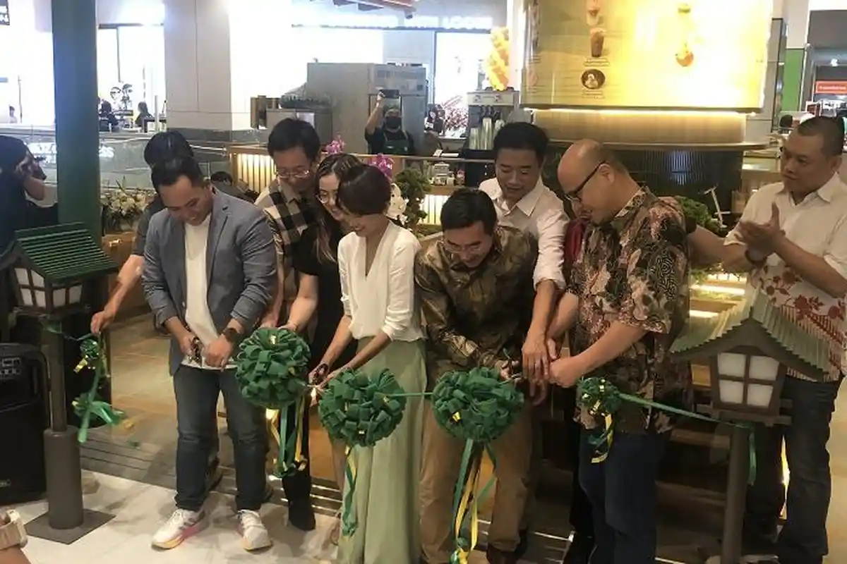 Nikmatnya Nongkrong di Kafe Uji Matcha Pakuwon Mall Bekasi, Rasakan Minuman Matcha Sambil Diramal