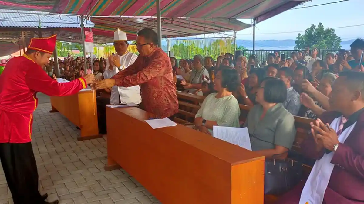 Wakil Wali Kota Bitung Maurits Mantiri: Kembangkan dan Lestarikan Adat Tulude