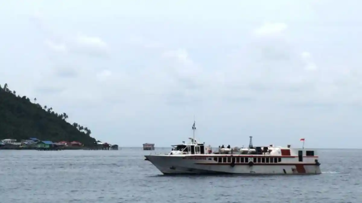 Kapal Ferry Rute Anambas-Tanjungpinang Dikabarkan Tabrak Tanker