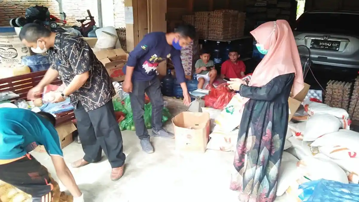 Dinsos Aceh Timur Awasi Penyaluran Sembako Melalui e-Warung