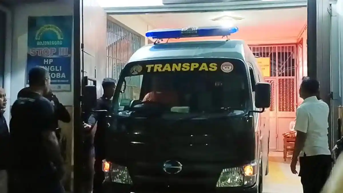 Kerusuhan di Lapas Bojonegoro, Petugas Temukan Paket Narkoba di Plafon