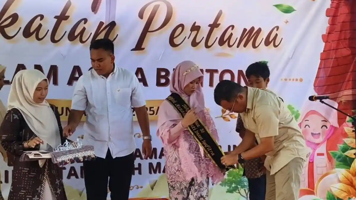 Syamsir Berikan Apresiasi Sistem Pendidikan Karakter dan Kecerdasan Siswa di SD Alam Aqila Belitong - Posbelitung.co