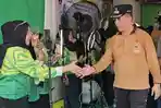 Bupati-Madiun-Hari-Wuryanto-menyapa-pelaku-UMKM-di-Desa-Bancong-Kecamatan-Wonoasri.jpg