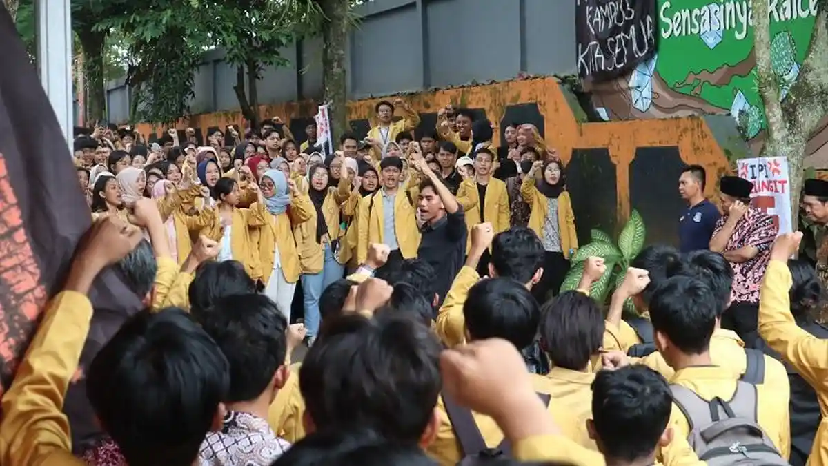 Mahasiswa FISIP Unsoed Tagih Janji Penanganan Kasus Pelecehan, Profesor Terlapor Masih Mengajar