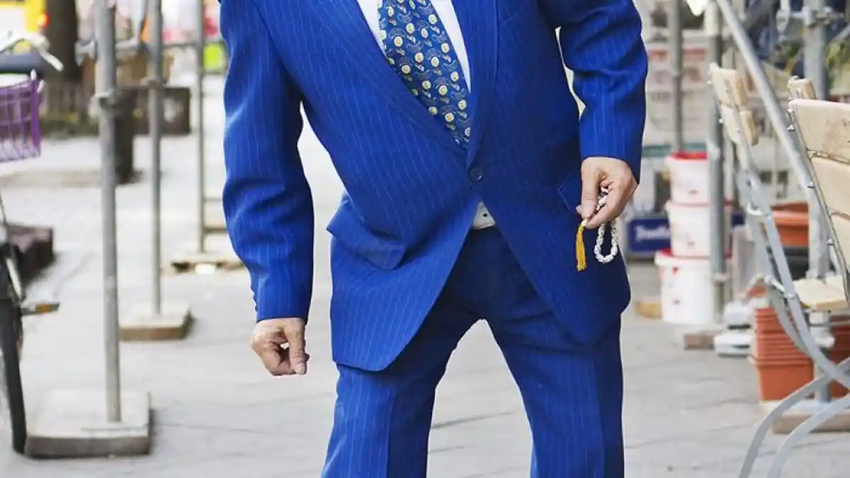 Meski Sudah 86 Tahun Kakek Ali Tetap Tampil Fashionable