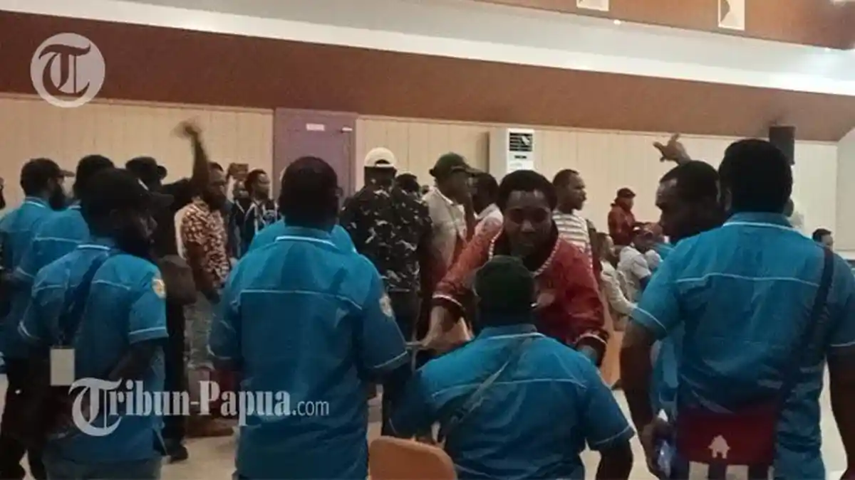 Hampir Adu Jotos, Rapimda dan Musda DPD KNPI Kabupaten Puncak Tetap ...