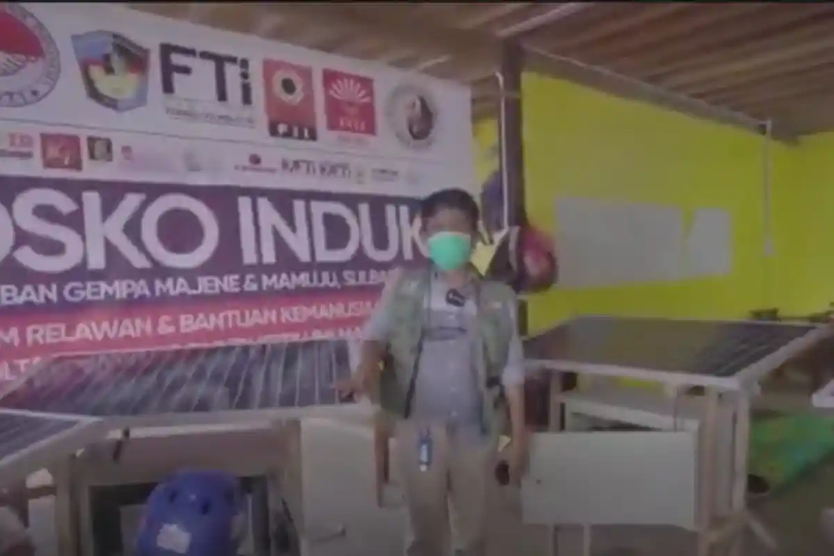 Jaringan Listrik PLN Putus, FTI UMI Bikin Pembangkit Tenaga Surya untuk Korban Gempa Bumi di Majene