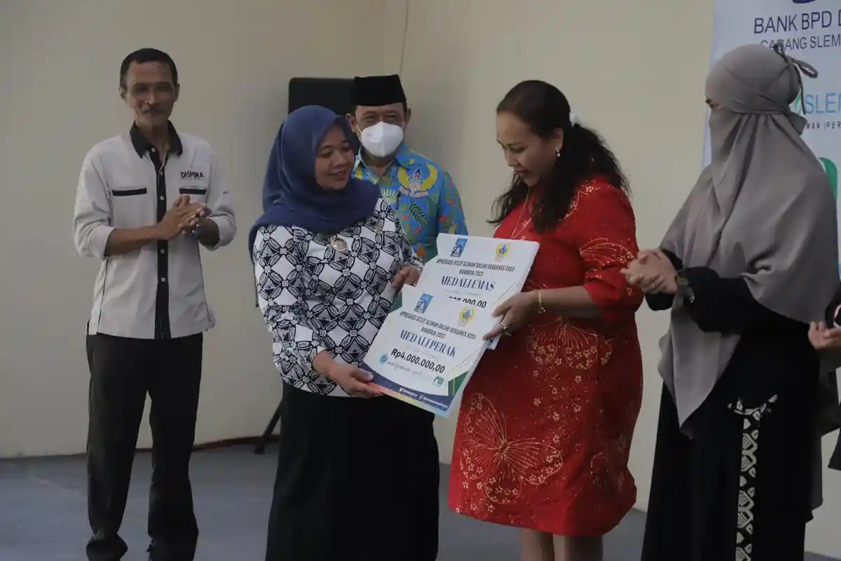 Pemkab Sleman Bagikan Apresiasi Untuk Atlet Sleman yang Berprestasi di Kancah International