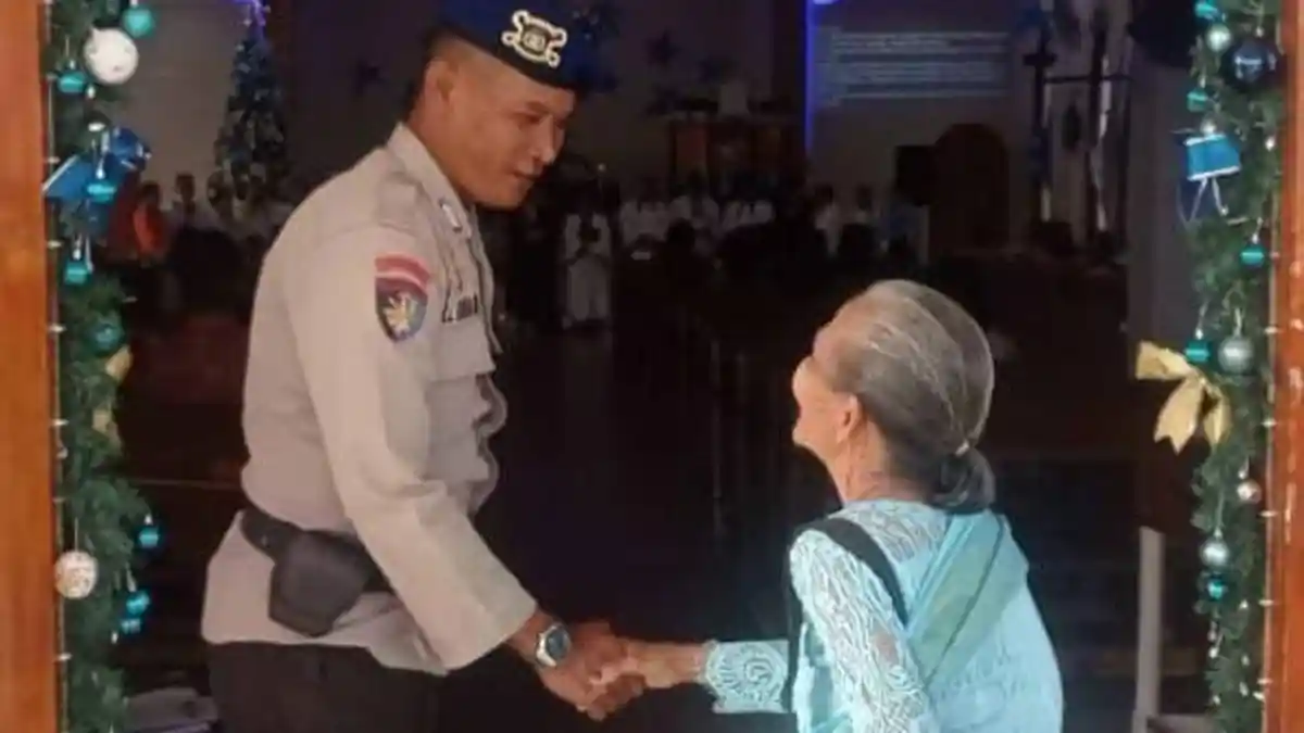 Seluruh Satuan Fungsi Polres Samosir Dilibatkan dalam Pelayanan Ibadah Minggu Gereja