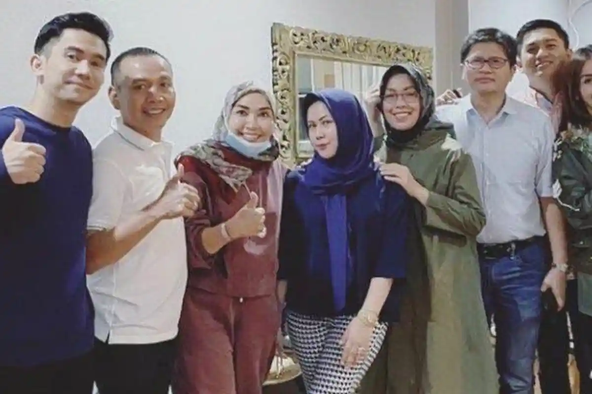 Ada Ketakutan di Adit Jayusman, Ayu Ting Ting Temui Keluarga Calon, Bulat Batal Nikah : Dia Nangis