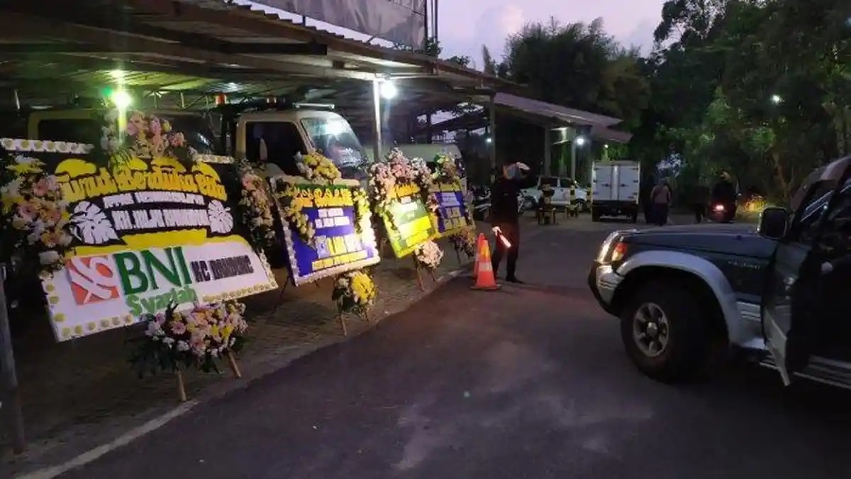 Jubir Covid-19 KBB Sebut Almarhum Hilmi Aminuddin Positif Covid-19, Keluarga Isolasi Mandiri