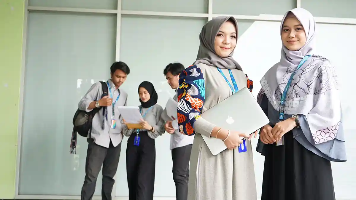 Dosen FKIP Uhamka Cetak Mahasiswa Berprestasi di Tingkat Nasional dan Internasional
