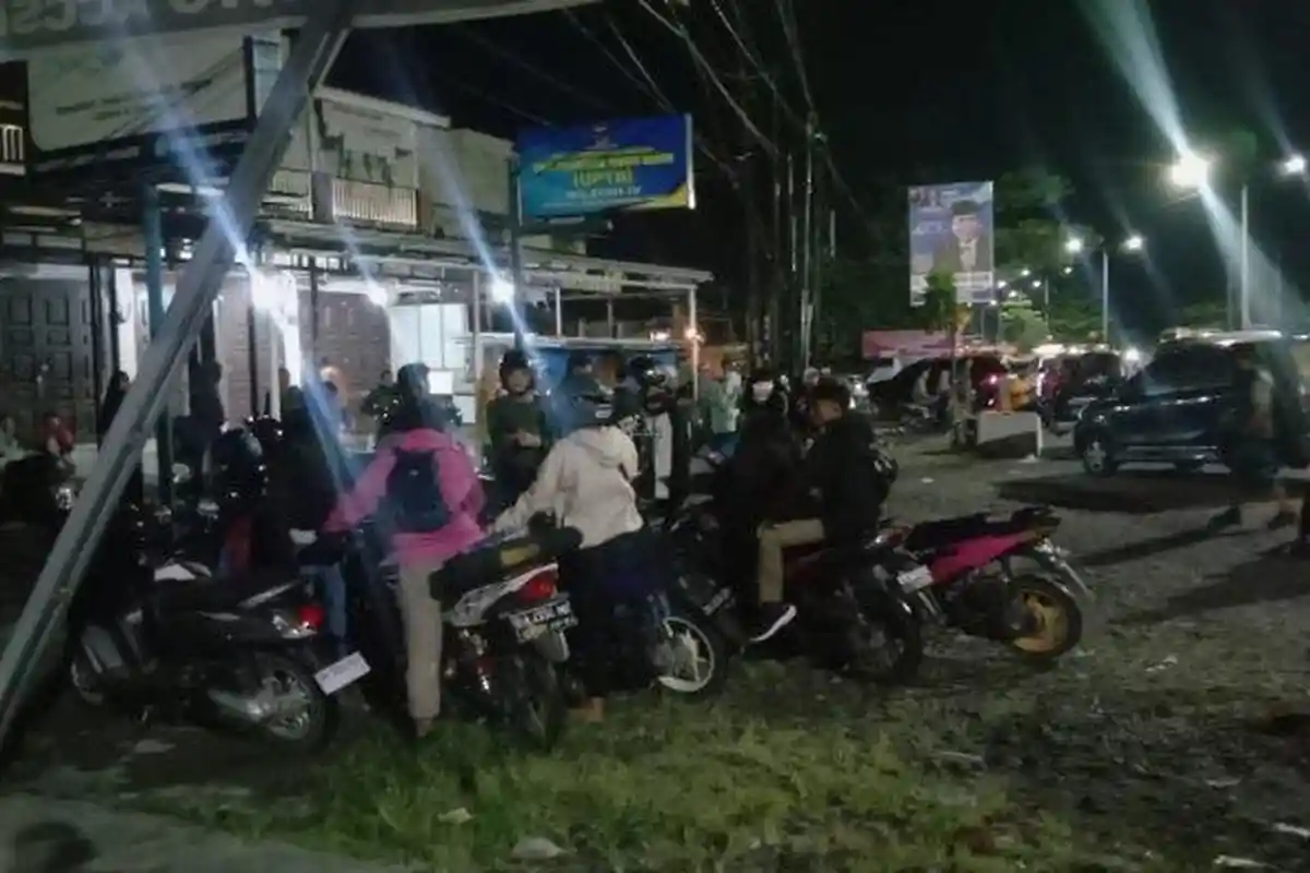 Terjadi Gempa di Mentawai, Warga Kota Padang Mengungsi ke Kawasan By Pass Kuranji