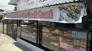 2024-05-17_Warung-penjual-kue-tradisional-Gorontalo-di-Marisa.jpg