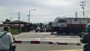 cuaca-simpang-haru-padang-242026.jpg