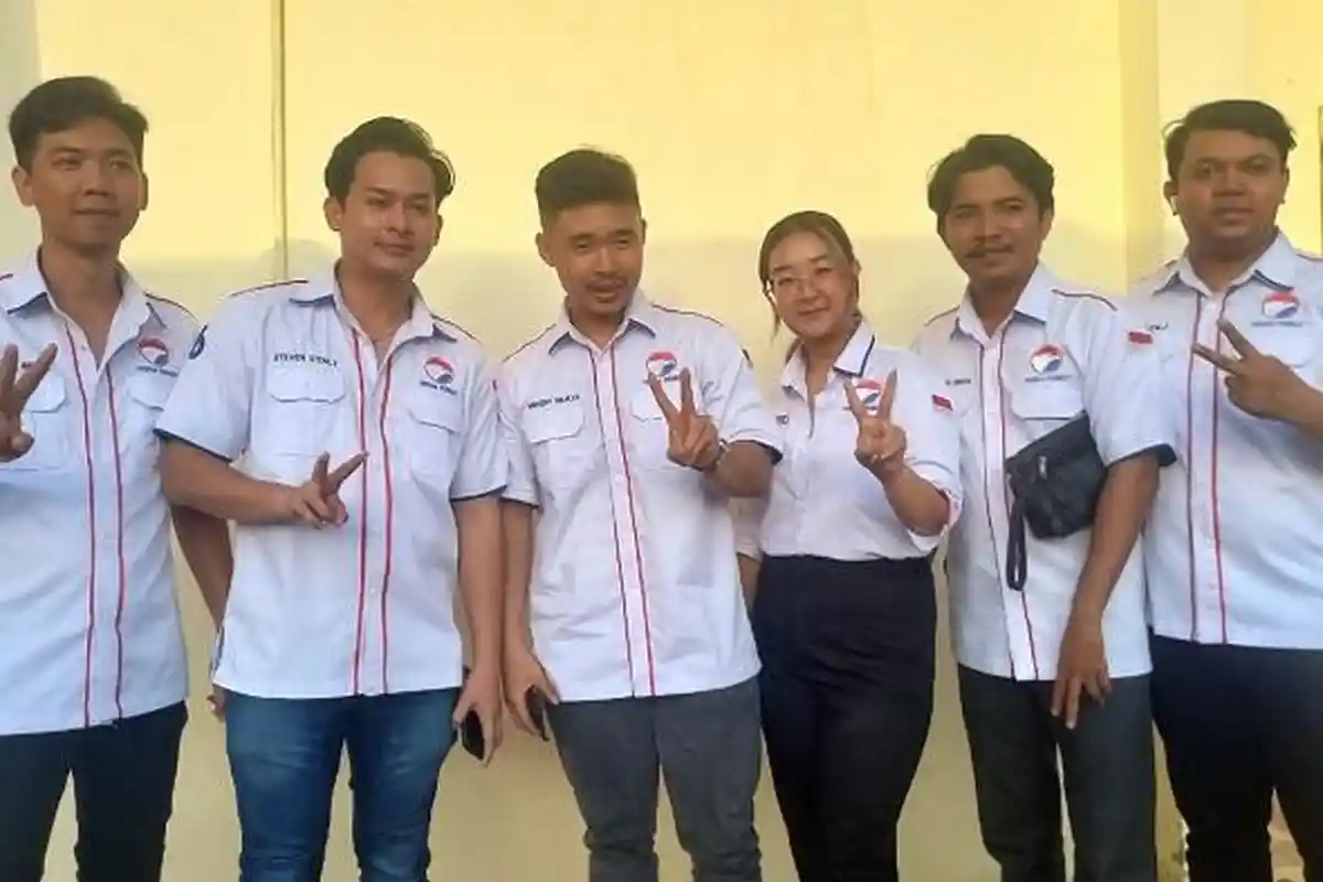 Konten Kreator Steven Stenly Siap Bertarung Berebut Kursi DPRD Kota Kendari di Pileg 2024