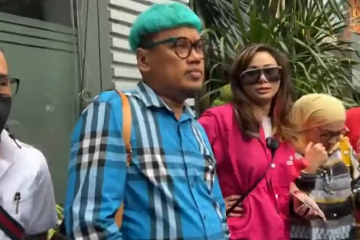 Uya Kuya Ingin Medina Zein Kembalikan Uangnya Utuh, Bukan Dicicil