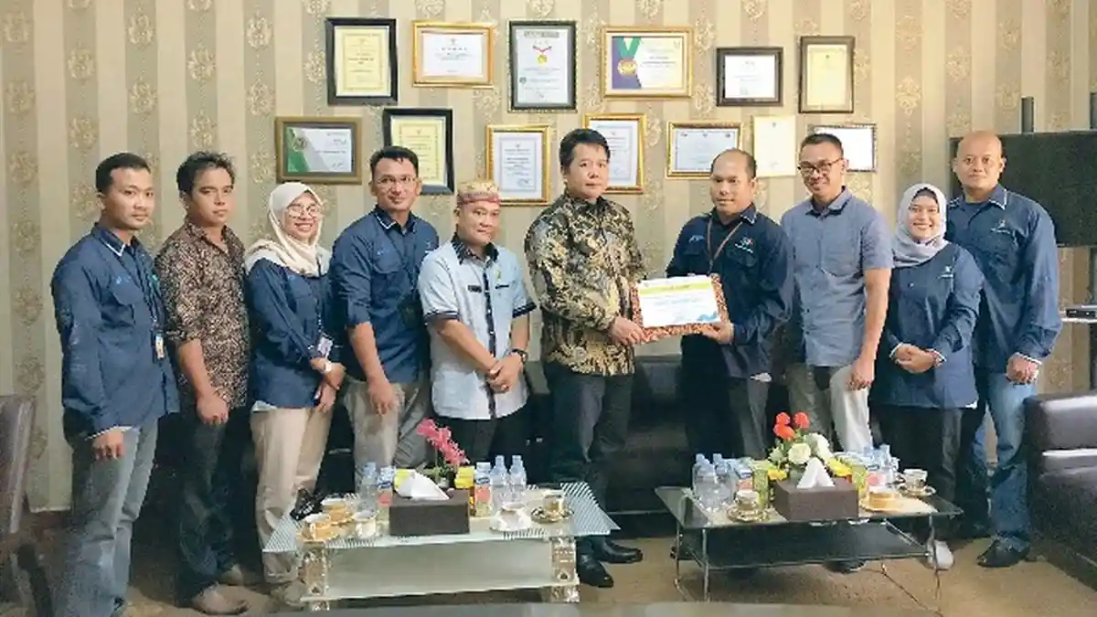 Bupati Mahulu Teken Komitmen Bersama BPS Wujudkan Satu Data Kependudukan Indonesia