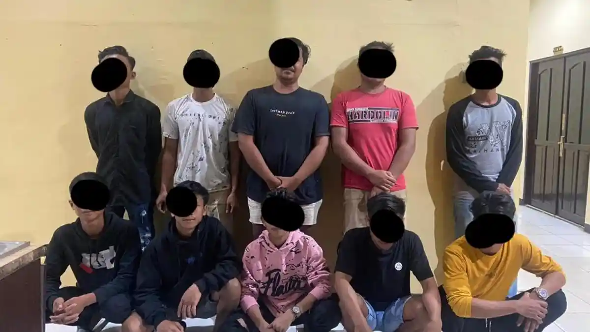 Operasi Pekat, Satsamapta Polres HST Amankan Belasan Pemuda di Warung Malam