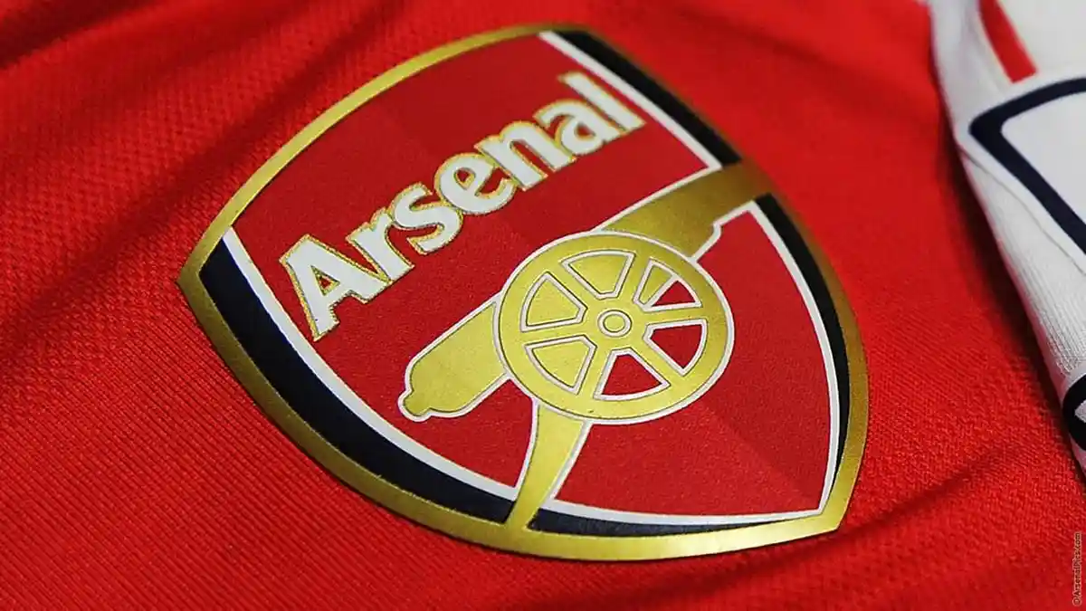 TRIBUNWIKI : Arsenal, Sang Meriam London