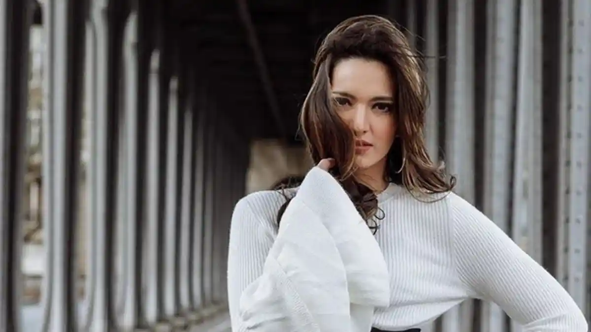 Nia Ramadhani Trending Hari Ini Hanya Gara-gara Salak, Padahal Hanya Begini Yang Dilakukannya