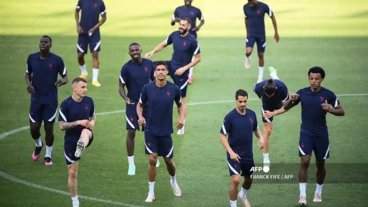 Chelsea Masih Kelaparan, Kini Berburu Pemain Tangguh Bek Prancis