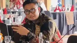 Bersama-Komisi-VII-DPR-RI-Pemkab-Klaten-mengusulkan-sejumlah-langkah-strategis.jpg