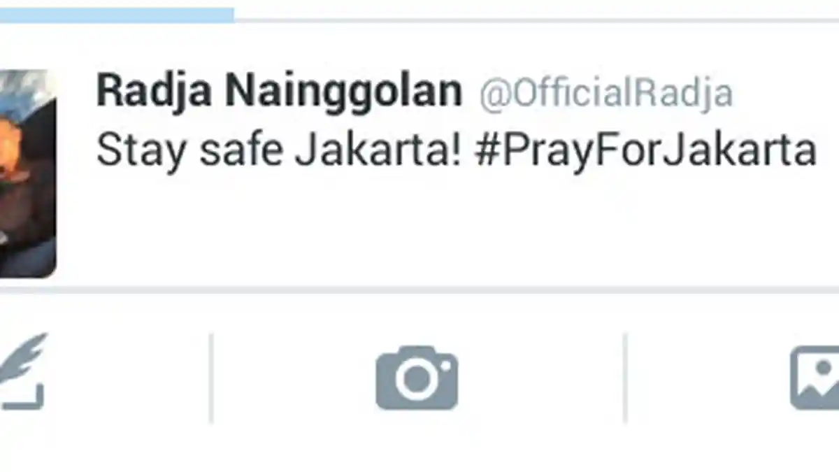 Radja Nainggolan Menulis Stay Safe Jakarta! PrayForJakarta