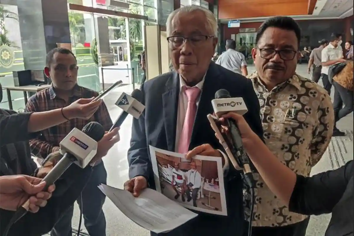 Kuasa Hukum Tak Tahu Apakah Lukas Enembe Hari Ini Hadir ke Persidangan atau Tidak