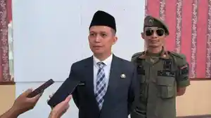 Pejabat-Pj-Sekda-Singkawang-Aulia-Candra.jpg