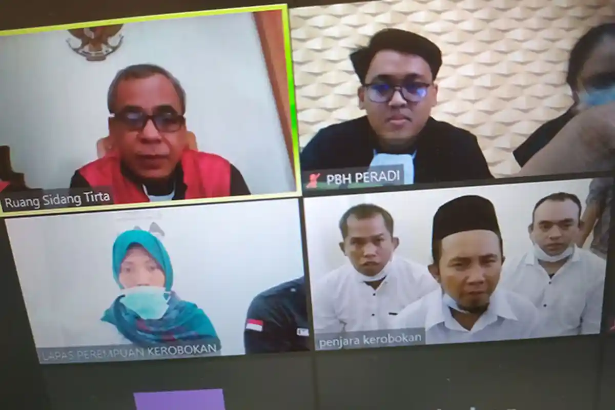 Bobol ATM di Seputaran Badung dan Denpasar, Komplotan Skimming Aris Dkk Dihukum 2,5 Tahun Penjara