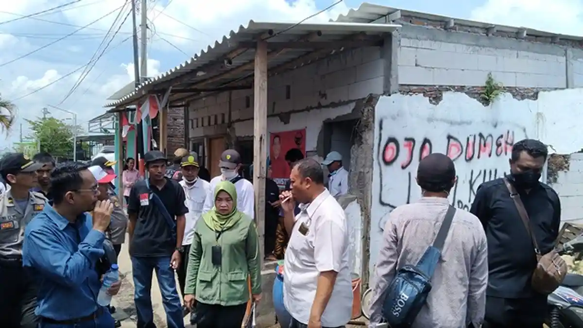 Bongkar 20 Rumah Warga di Kebonharjo, PT KAI Beri Kesempatan Sewa Lahan